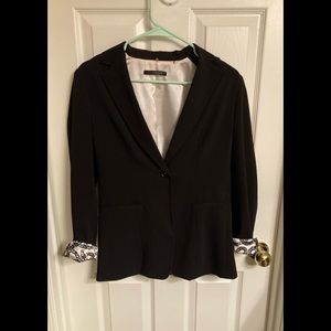 Elie Tahari | Black Fully Lined Beautiful Blazer. Size 2